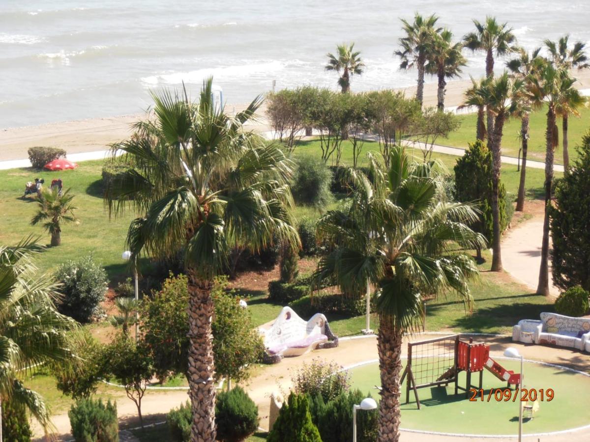 Bonito Apartamento En Marina D'Or 1Ra Linea De Playa Oropesa del Mar Eksteriør billede